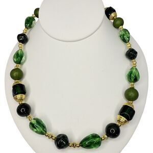 Vintage Green Glass Beaded Necklace 30" Gold Tone Lucite Classic